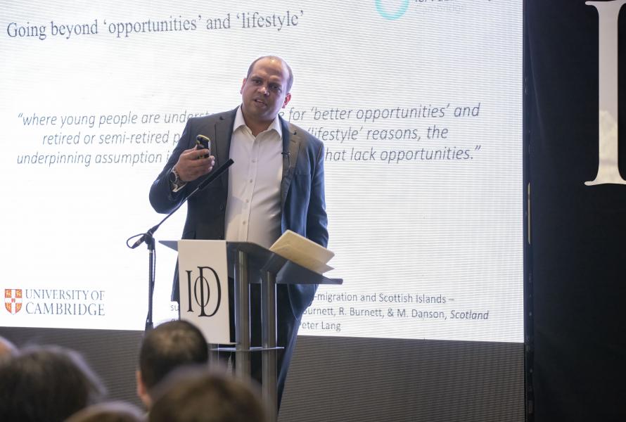 ‘Guernsey can turn its “demographic dilemma” into a ‘demographic dividend,’ says IoD Mid-Term keynote speaker